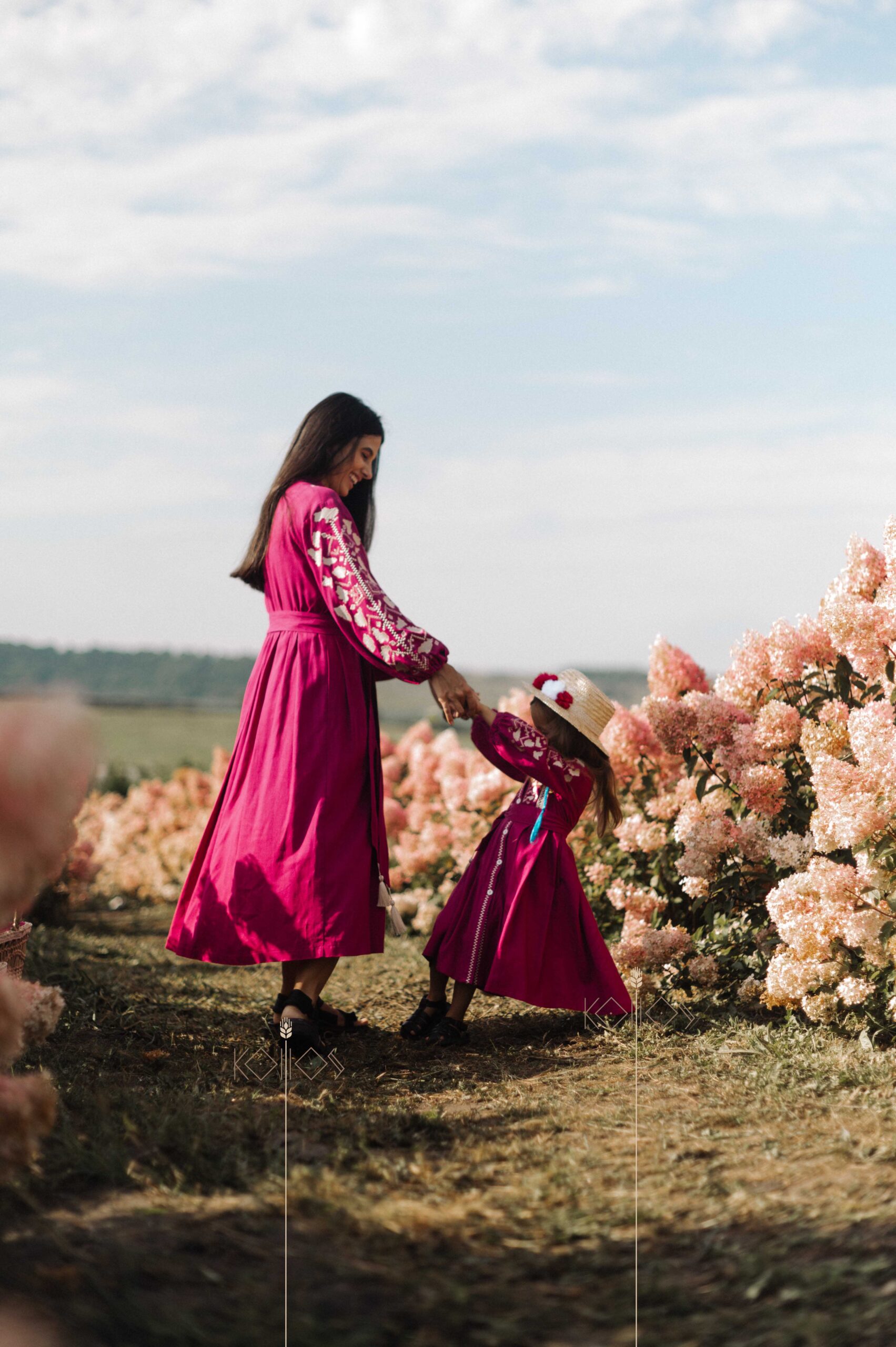 мілuntitled(676of808)